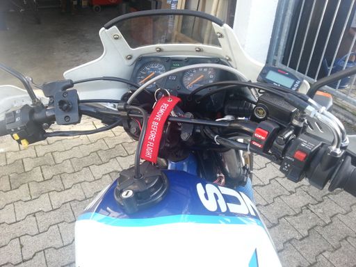 Suzuki DR 600 Dakar
